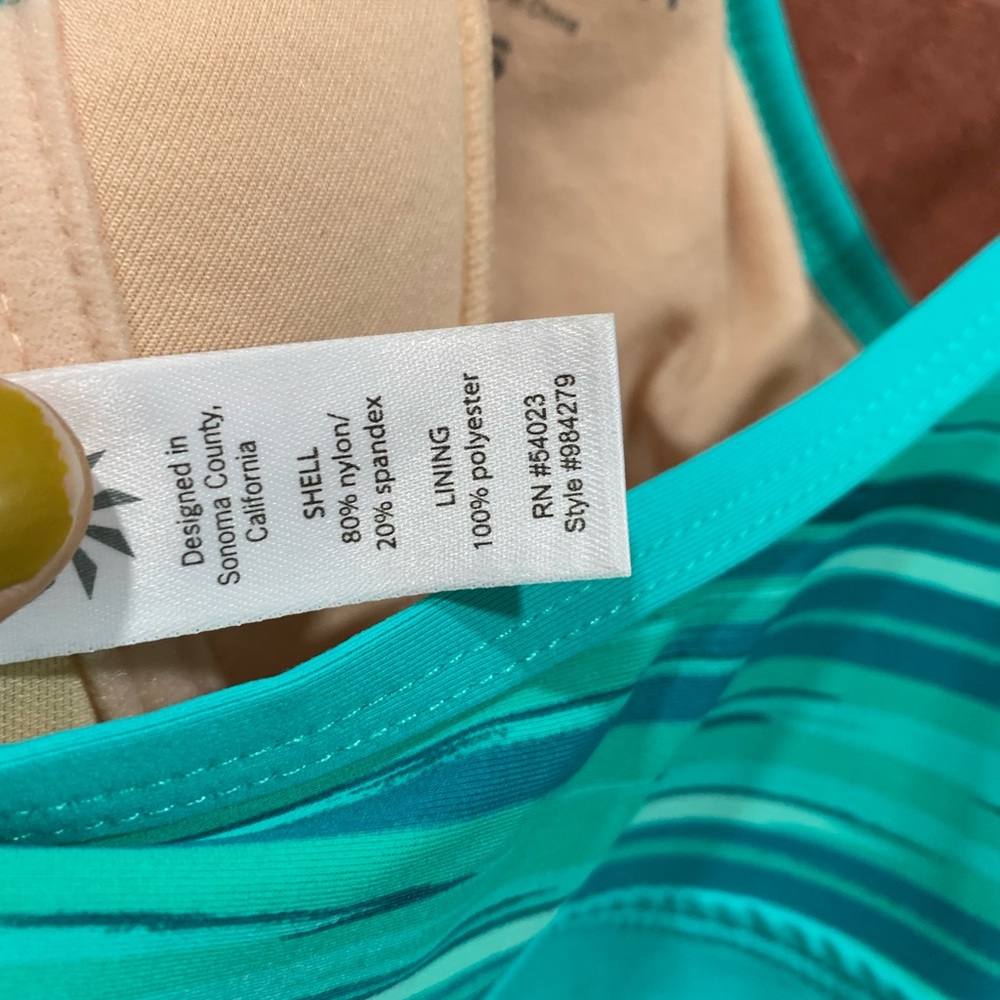 Athleta Green Shorebreak Dress - Picture 5 of 9